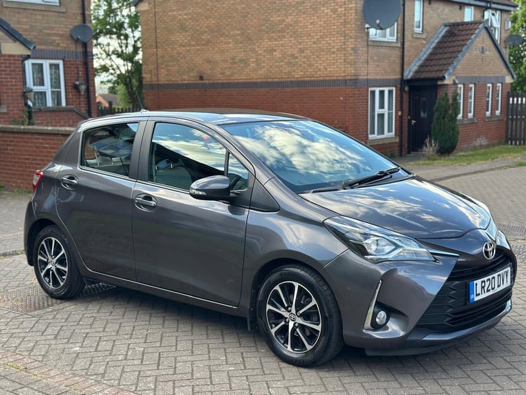 2020 Toyota Yaris 1.5 VVT-i Icon Tech 5dr CVT HATCHBACK Petrol Automatic