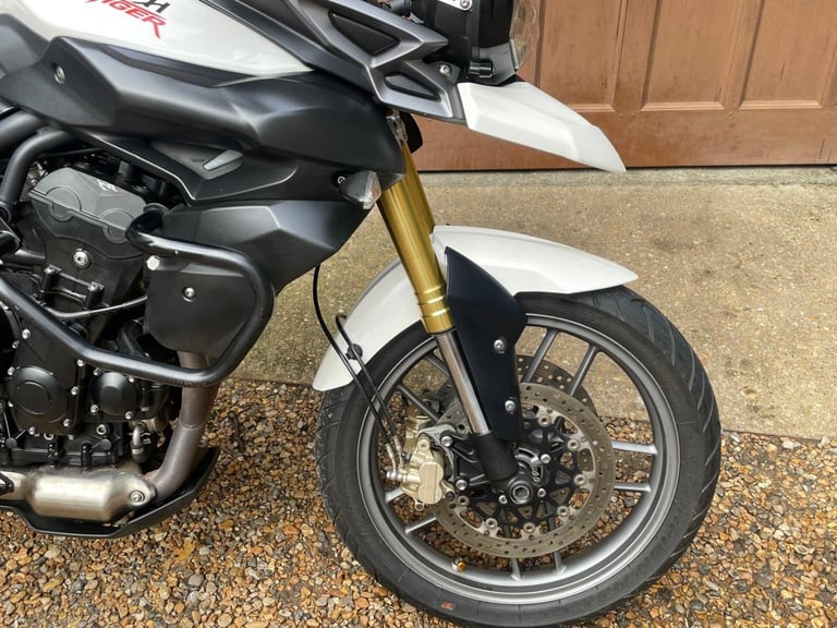 2012 TRIUMPH TIGER 800