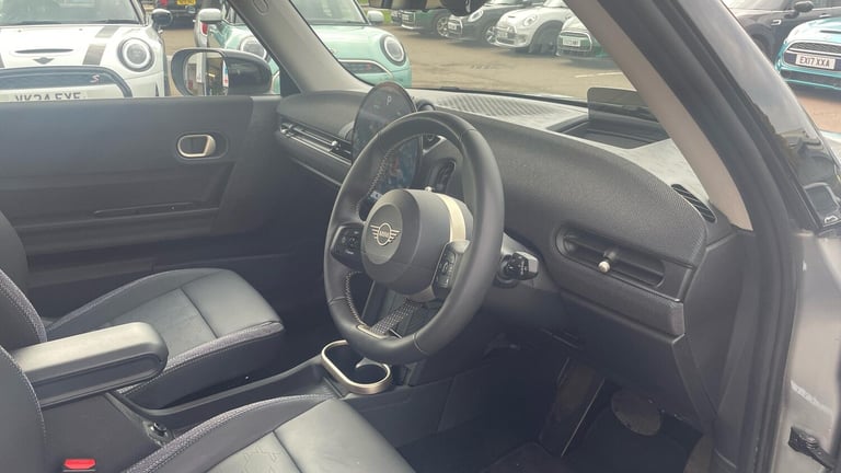 2024 MINI Cooper 2.0 S Classic 3dr Auto Hatchback Petrol Automatic