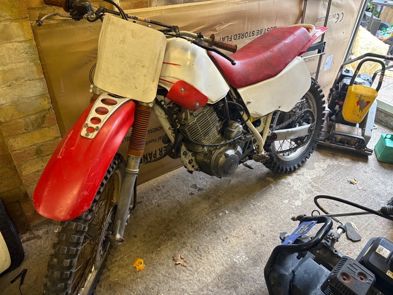 Xt 600 1983