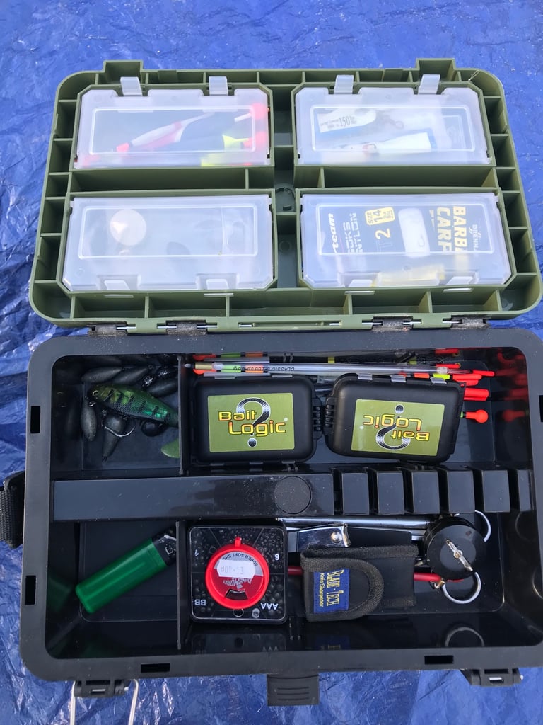 Fishing equipment misc bundle