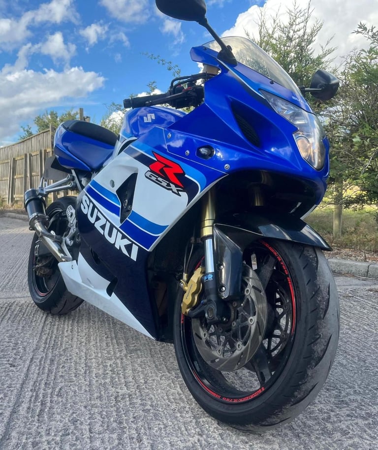 2005 05 SUZUKI GSXR 750 K5 GSXR750 BLUE  WHITE SPORTS SUPERSPORT NEW MOT