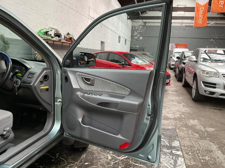 2005 Hyundai TUCSON 2.0 CRTD GSi 5dr ESTATE Diesel Manual