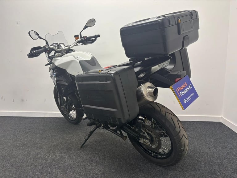 BMW F800GS  ** LOW MILES - HEATED GRIPS - LONG MOT ** 