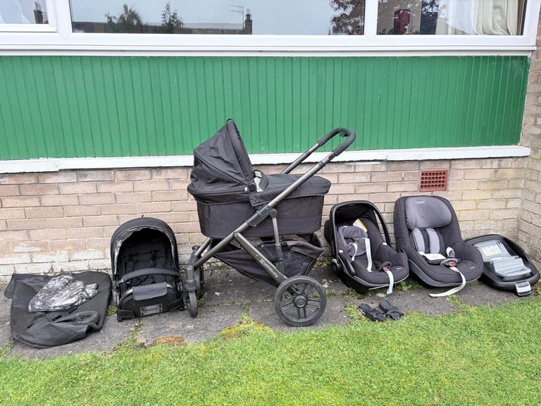 image for Uppababy Vista Black Complete Set