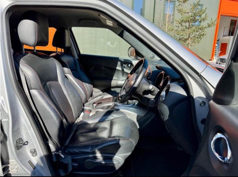 Nissan, JUKE, Hatchback, 2010, Semi-Auto, 1618 (cc), 5 doors