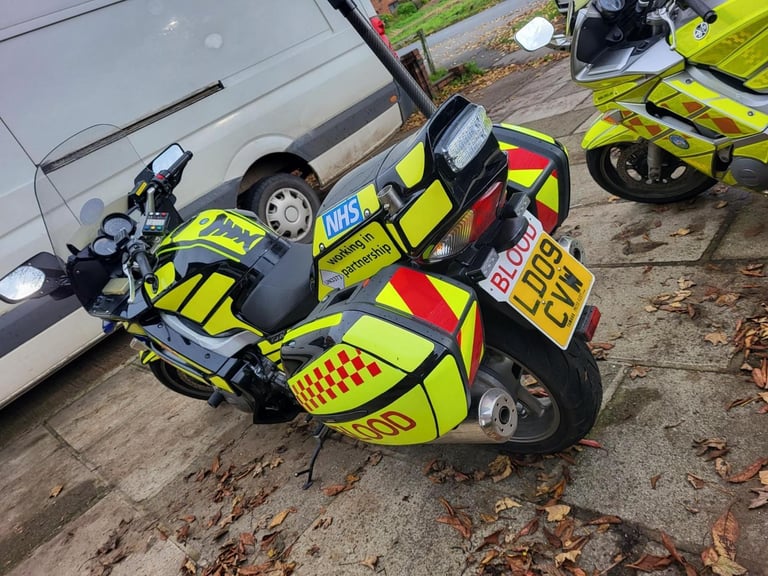 2009 09 YAMAHA FJR1300A FJR 1300 BLOOD EMERGENCY RESPONSE LIVERY LIGHTS ESCORT