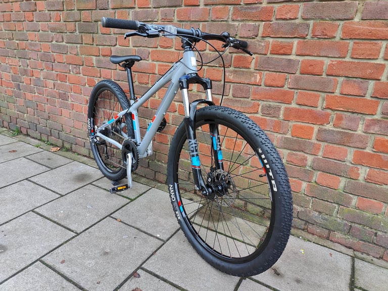 SERVICED (6107) 27.5" SARACEN TUFFTRAX 24-speed Aluminium Mountain BIKE Disc Brakes BICYCLE Size S/M