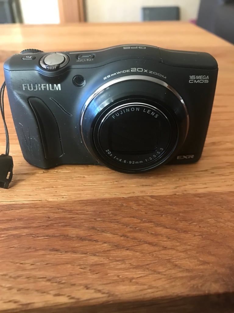 Fuji finepix f770exr digital camera