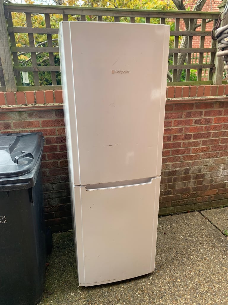 image for Free to collect fridge freezer 