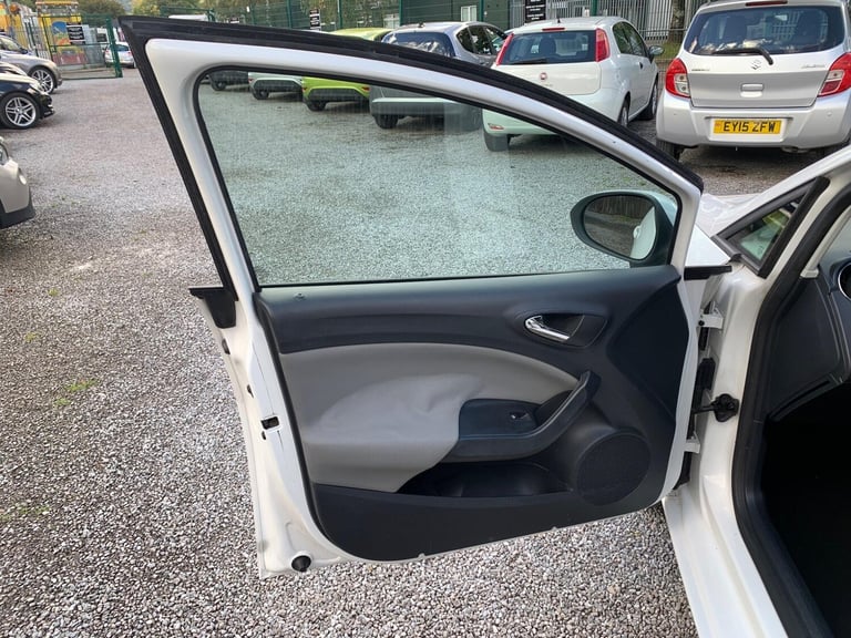 2013 SEAT Ibiza 1.4 SE Euro 5 5dr HATCHBACK Petrol Manual