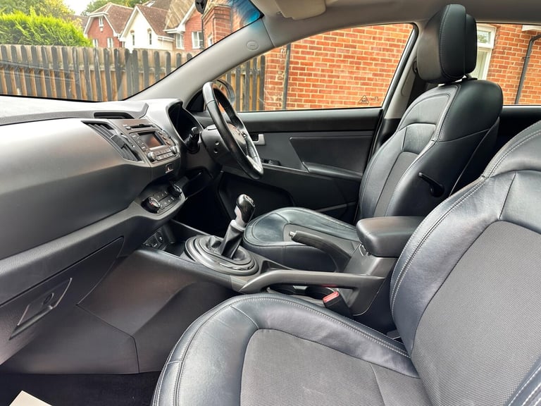 2013 Kia Sportage 1.6 GDi EcoDynamics 2 2WD Euro 5 (s/s) 5dr ESTATE Petrol Manual