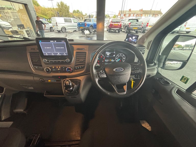  Ford Transit 2.0 460 EcoBlue Trend RWD L4 H3 Euro 6 (s/s) 5dr (17 Seat, DRW) Diesel Manual