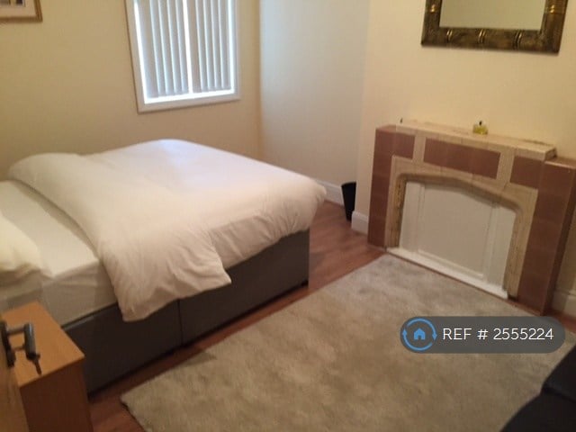 5 bedroom house in Stapleton Road, Bristol, BS5 (5 bed) (#2555224)