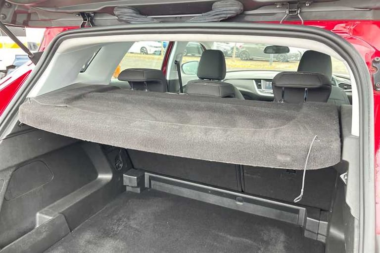 2019 Vauxhall Grandland X 1.2 Turbo SE 5dr HATCHBACK PETROL Manual
