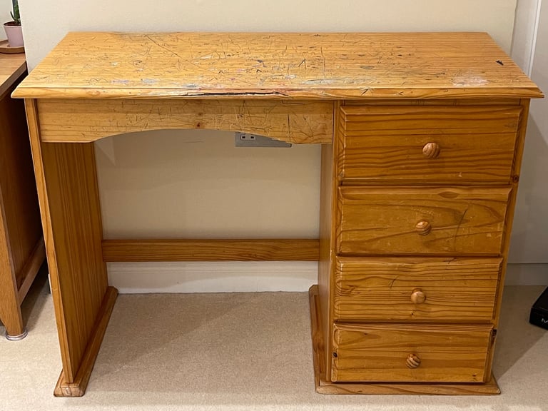Pine study table