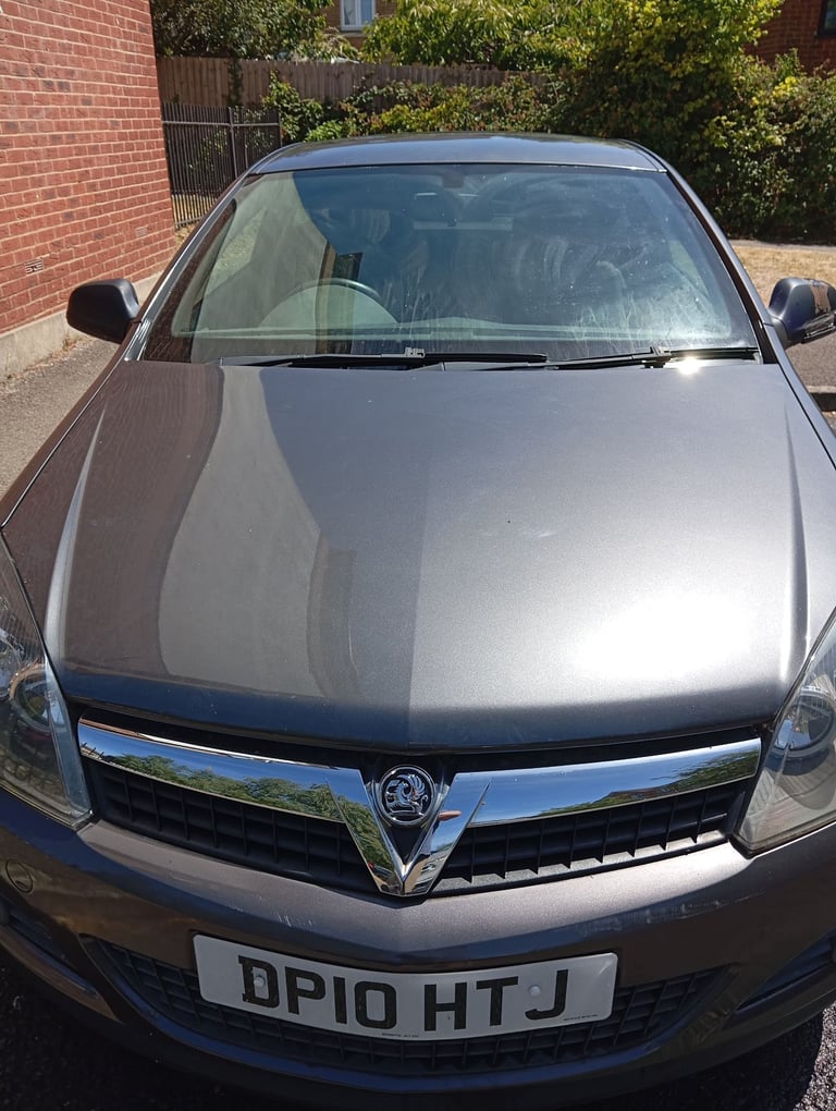 Vauxhall, ASTRA, Hatchback, 2010 .Manual, 1598 (cc), 3 doors . Spares or Repairs. 