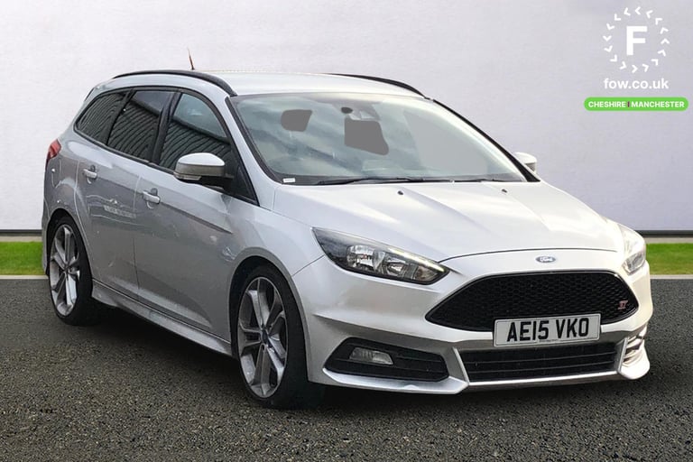 2015 Ford Focus 2.0 TDCi 185 ST-2 Navigation 5dr Estate DIESEL Manual