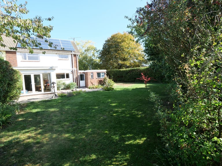 3 Bedroom Furnished Semi Detached House - Barton, CB23 7AX