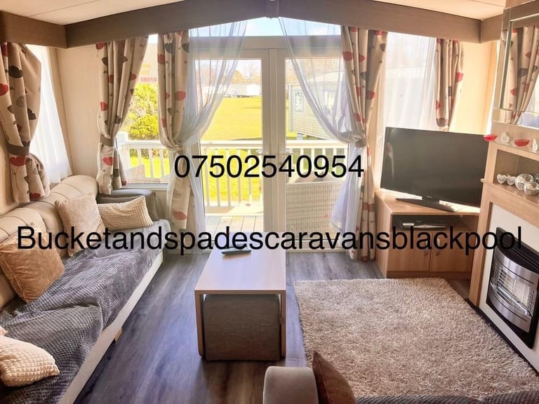 Blackpool Halloween weekend £280