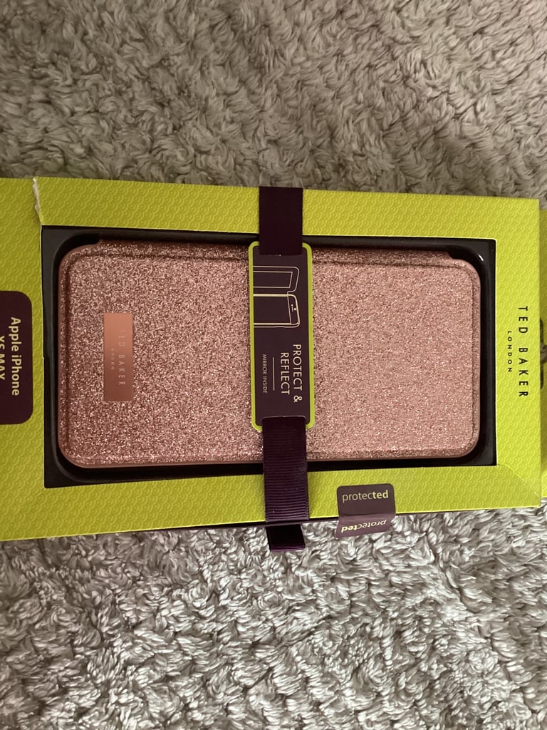 Torro Pro Leather Case - Excellent Condition Ted Baker apple I phone case 