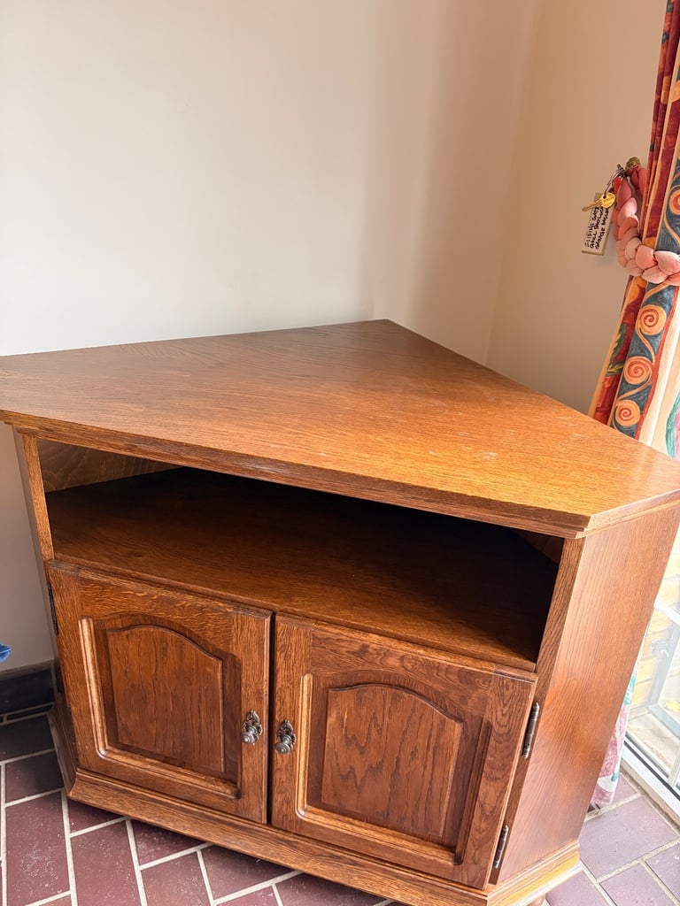 Beautiful corner cabinet 