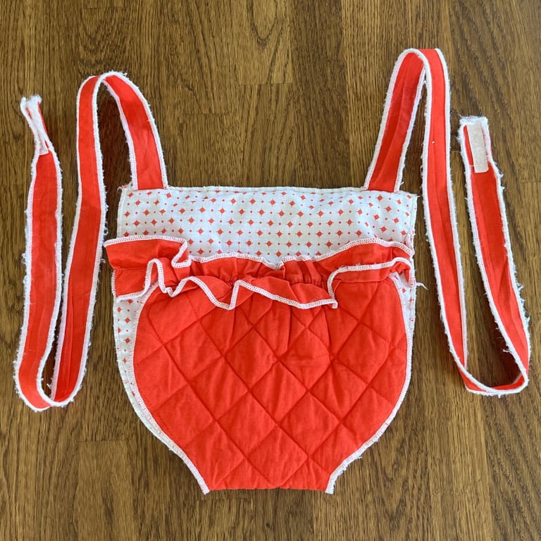 image for Vintage 1980's child's toy sling/carrier for doll. £3 ovno. Happy to post.