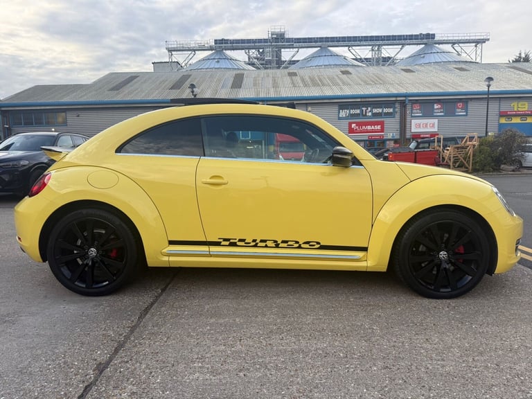 2013 Volkswagen Beetle 2.0 TSI 210 Turbo Black 3dr DSG HATCHBACK Petrol Automatic