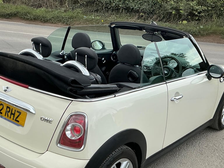 2012 MINI Convertible 1.6 One Euro 5 2dr CONVERTIBLE Petrol Manual