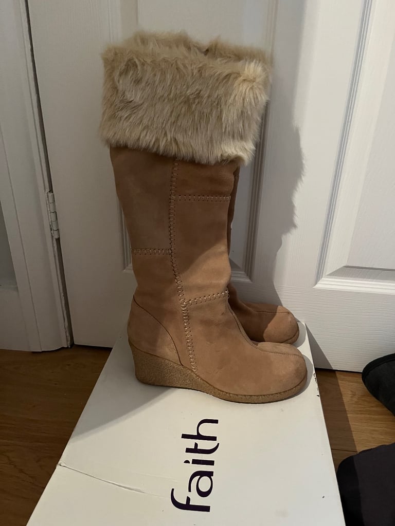 Ladies suede, wedge heel fur lined boots size 5
