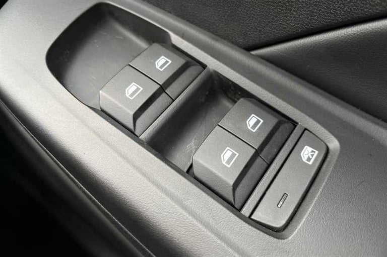 2025 MG MG3 1.5 SE Hatchback 5dr Petrol Manual Euro 6 (s/s) (115 ps) Hatchback Petrol Manual