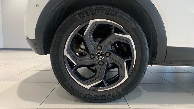 2019 DS Automobiles DS 3 Crossback 1.2 PureTech Ultra Prestige Crossback 5dr Petrol EAT8 Euro 6 (...