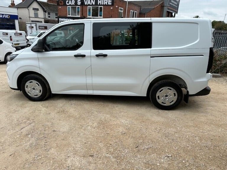 2025 Ford Transit Custom T320 2.0TDCi TREND DCIV 6 Seat SWB L1 110PS Combi Van Diesel Manual