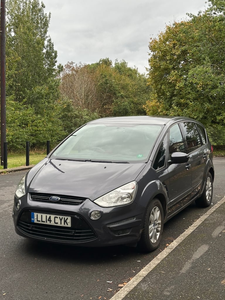 image for FORD S-MAX ZETEC AUTOMATIC DIESEL 7 SEATER