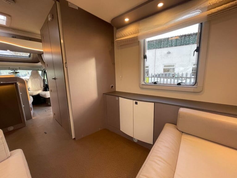 Burstner limited 744 4 Berth 4 Belt End lounge 3850KG
