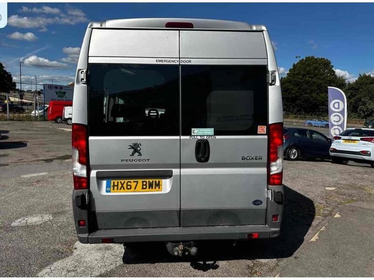 2017 Peugeot Boxer 2.0 BlueHDi H2 Window Van 130ps NA DIESEL Manual