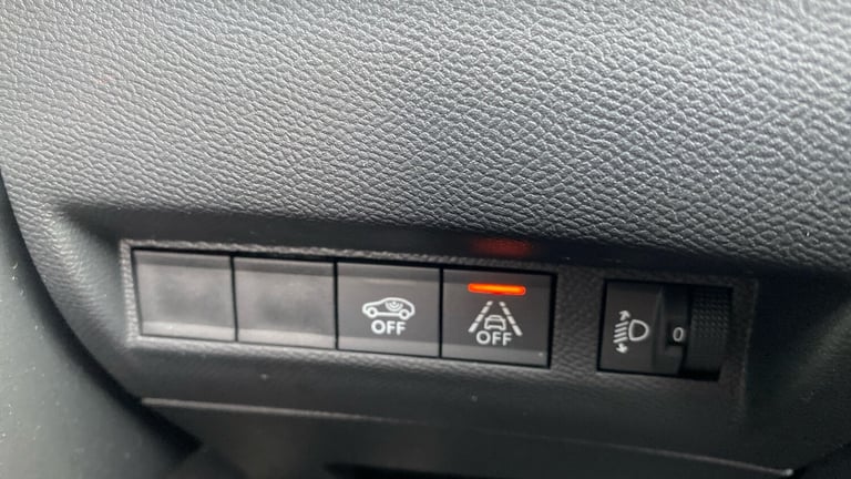 2023 Peugeot 2008 1.2 PureTech Allure Premium + SUV 5dr Petrol Manual Euro 6 (s/s) (100 ps) SUV P...