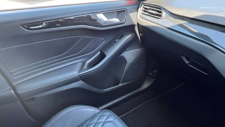  Ford Focus 1.0 EcoBoost ST-Line Vignale 5dr Hatchback Petrol Manual