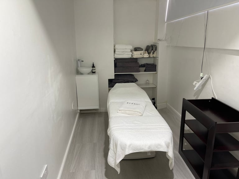 image for aesthetic treatment room in Knightsbridge to rent