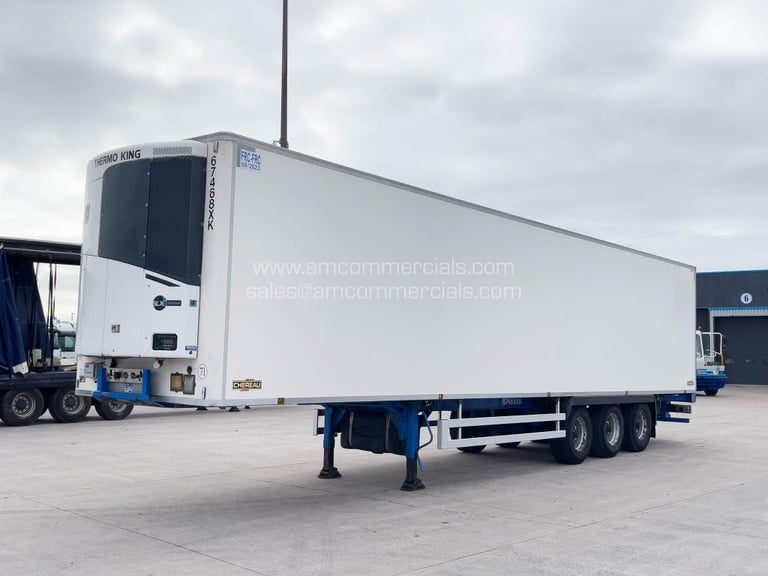 CHEREAU TWIN EVAP TRI AXLE FRIDGE TRAILER 