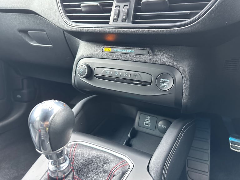 2022 Ford Focus 1.0 EcoBoost Hybrid mHEV 155 ST-Line Vignale 5dr HATCHBACK PETROL Manual