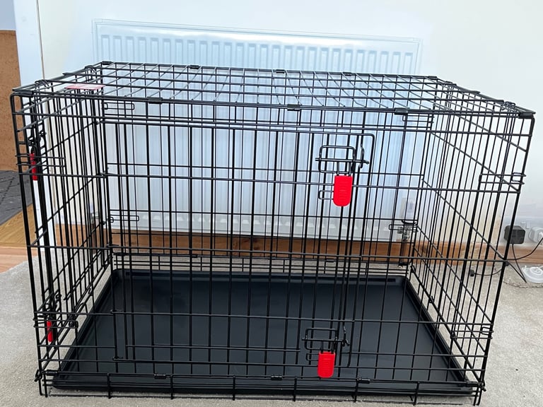 Kong dog crate for dogs up to 23” tall