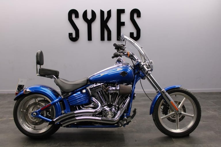 2008 Harley-Davidson FXCWC Softail Rocker C in Pacific Blue Pearl