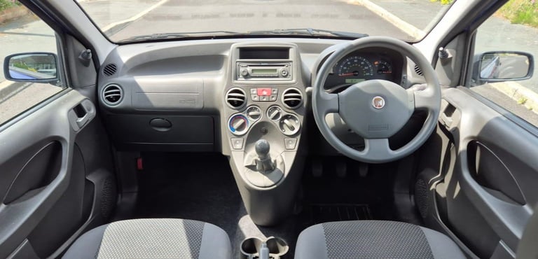 Full Service History - MOT - 22/10/2026. FIAT PANDA ACTIVE ECO - £35 TAX! - 2009 - 1.1 Petrol 5 door