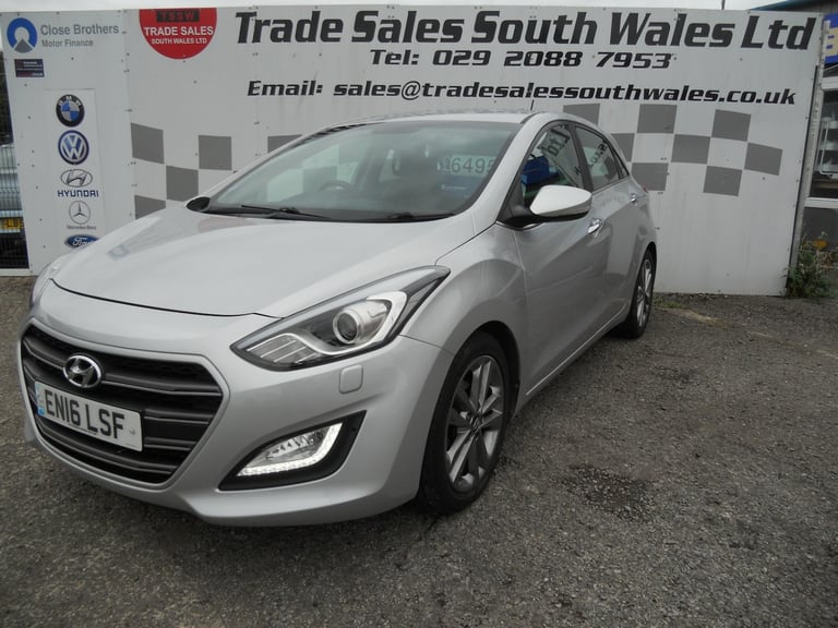 2016 Hyundai i30 1.6 Premium 5dr HATCHBACK Petrol Manual