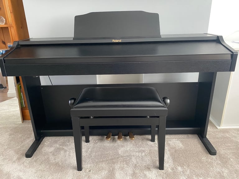 image for Roland RP401R Digital Piano