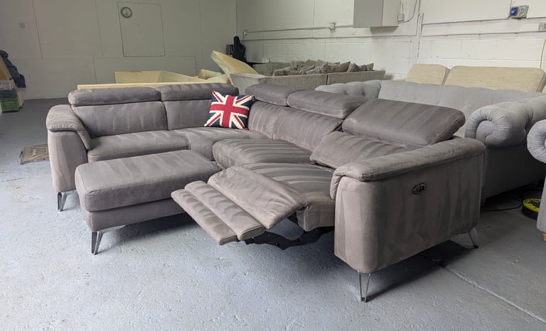 DFS Tahiti Corner Sofa Power Recliner (FREE DELIVERY)