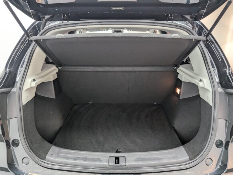 2022 MG MG ZS 1.0 T-GDI Exclusive SUV 5dr Petrol Auto Euro 6 (111 ps) PARKING CAMERA+HEAT HATCHBA...