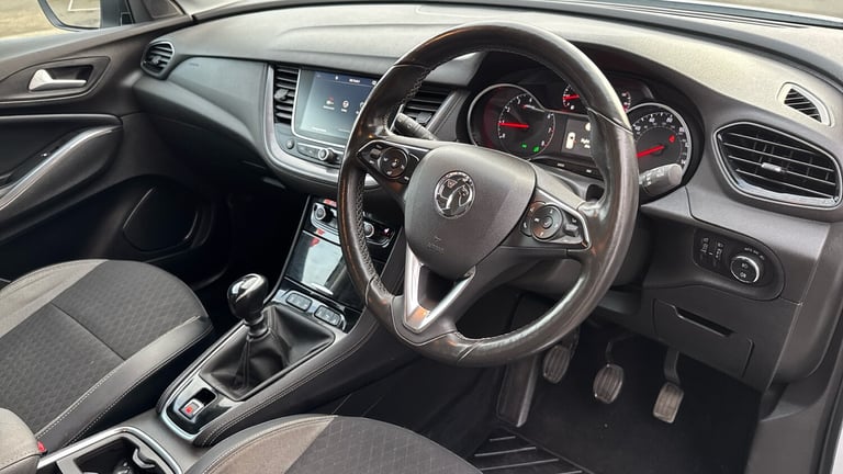 2018 Vauxhall Grandland X 1.2 Turbo Sport Nav 5dr Petrol Hatchback Hatchback Petrol Manual