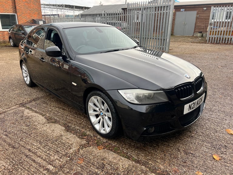 2012 BMW 3 Series 318i Sport Plus Edition 4dr SALOON Petrol Manual